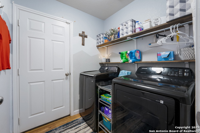 Image 30 of 34 For 9411 Hanover Sky