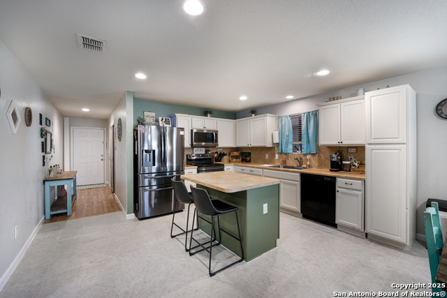 Image 5 of 34 For 9411 Hanover Sky