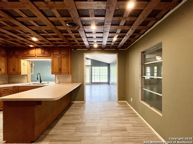 Image 14 of 49 For 1305 San Jacinto St