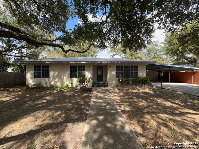 Image 45 of 49 For 1305 San Jacinto St