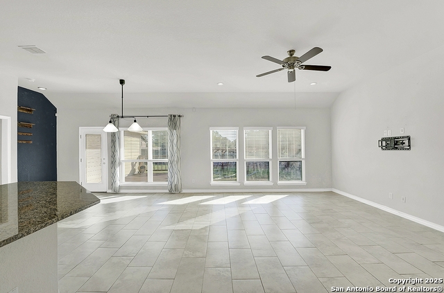 Image 4 of 32 For 113 Ridgecrest