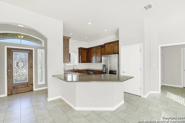 Image 8 of 32 For 113 Ridgecrest