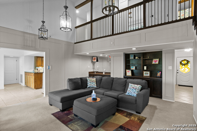 Image 5 of 35 For 28417 Royal Ascot