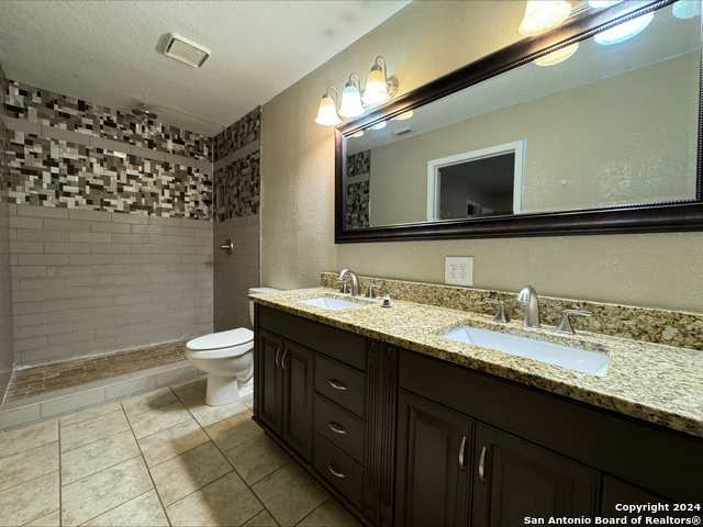 Listing photo id 8 for 14319 Bromley Pl