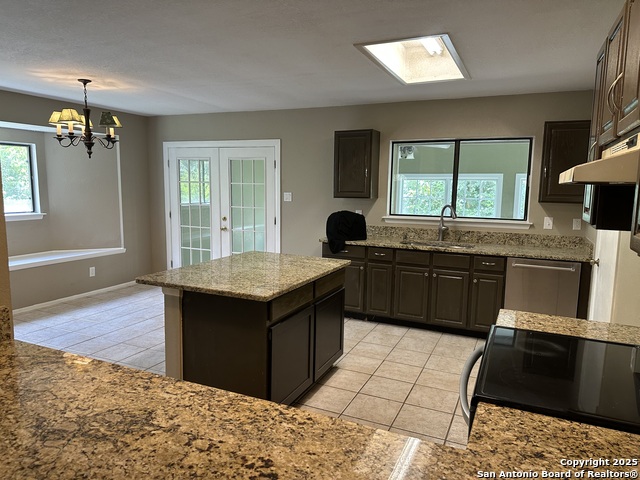 Listing photo id 0 for 14319 Bromley Pl