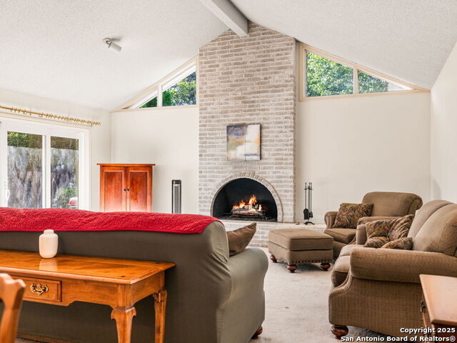 Listing photo id 9 for 11610 Whisper Trail St