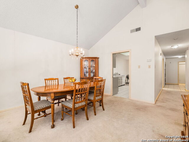 Listing photo id 10 for 11610 Whisper Trail St