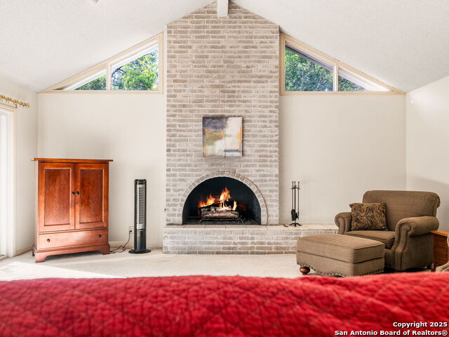 Listing photo id 11 for 11610 Whisper Trail St