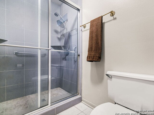 Listing photo id 16 for 11610 Whisper Trail St