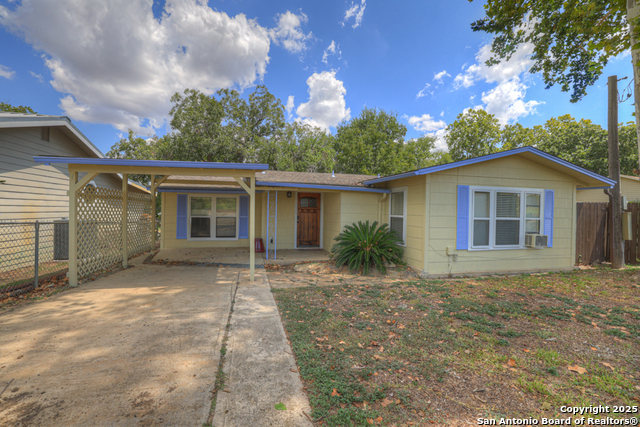 Details for 1015 Reiley Rd, Seguin, TX 78155