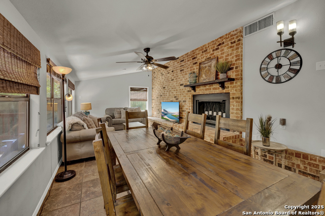 Image 10 of 45 For 1015 Reiley Rd
