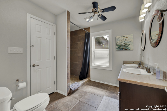 Image 18 of 45 For 1015 Reiley Rd