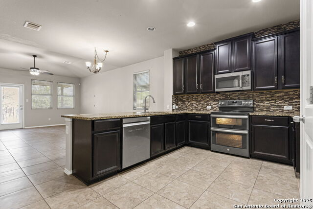 Image 10 of 35 For 2546 Gato Del Sol