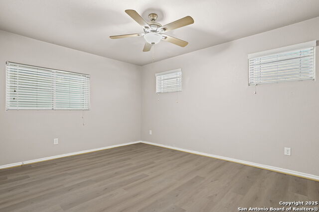 Image 19 of 35 For 2546 Gato Del Sol