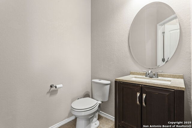 Image 23 of 35 For 2546 Gato Del Sol