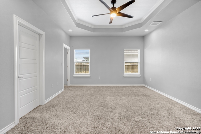 Image 14 of 25 For 5983 Midcrown Dr