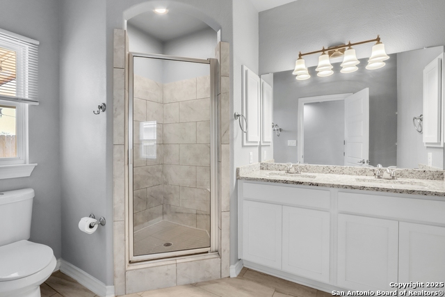 Image 17 of 25 For 5983 Midcrown Dr