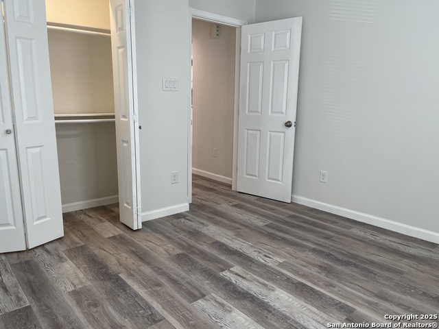Image 12 of 43 For 629 Gevers S
