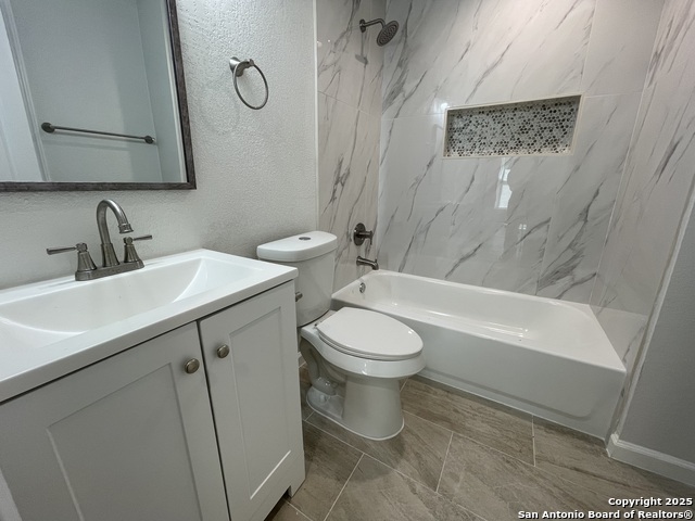 Image 13 of 43 For 629 Gevers S