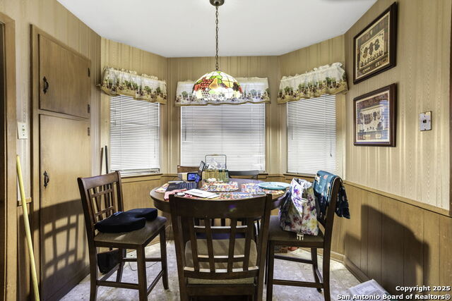 Image 11 of 23 For 3923 Longridge