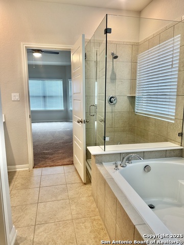 Listing photo id 14 for 1519 Argon Way