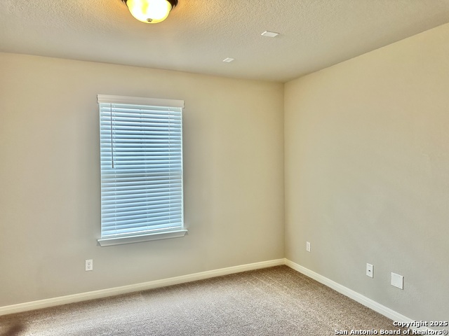 Listing photo id 17 for 1519 Argon Way
