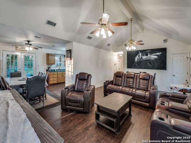 Image 11 of 27 For 429 Ringaskiddy