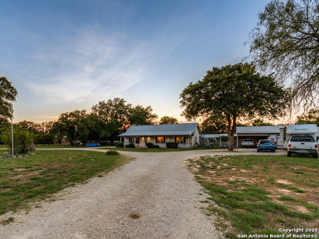 Image 3 of 27 For 429 Ringaskiddy