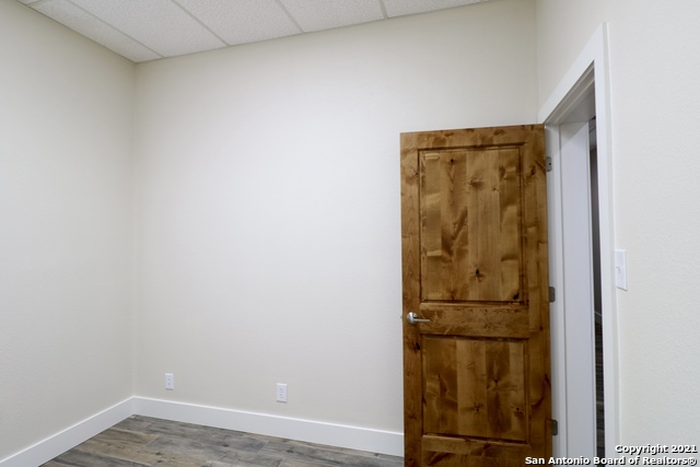 Image 16 of 20 For 1313 Lorenzo St