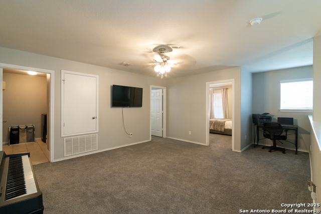 Image 19 of 20 For 3731 Gallery Wells