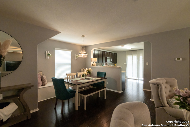 Image 3 of 20 For 3731 Gallery Wells