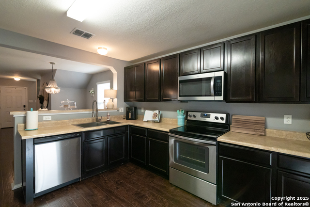 Image 8 of 20 For 3731 Gallery Wells