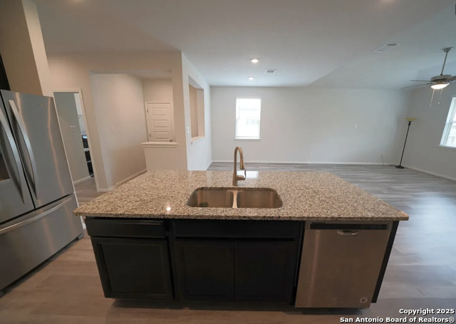 Image 6 of 21 For 4917 Drifter Oaks