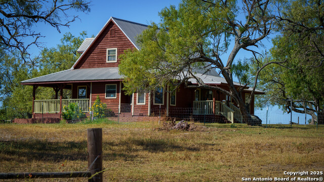 Image 25 of 42 For 2434 Warncke