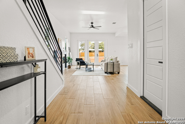 Image 10 of 27 For 1202 Villaret W