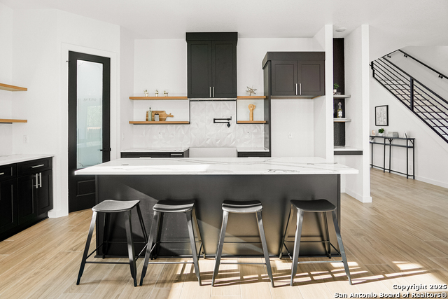 Image 4 of 27 For 1202 Villaret W