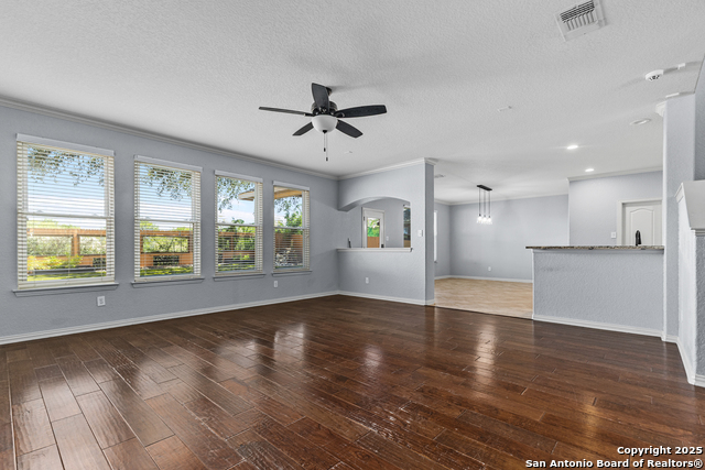 Image 9 of 34 For 6030 Diego  