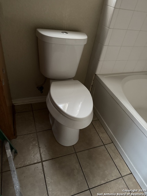 Image 12 of 17 For 2815 Goldsmith