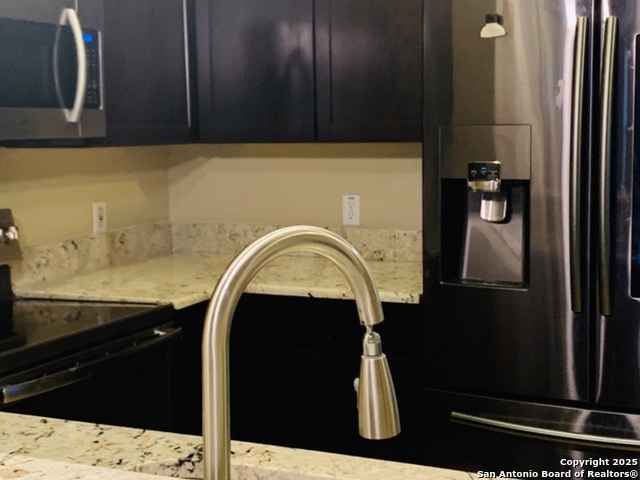 Image 5 of 17 For 2815 Goldsmith