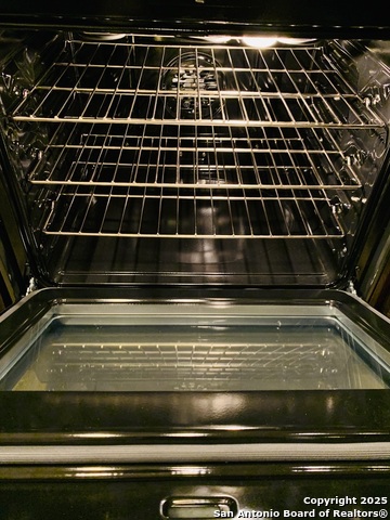 Image 7 of 17 For 2815 Goldsmith