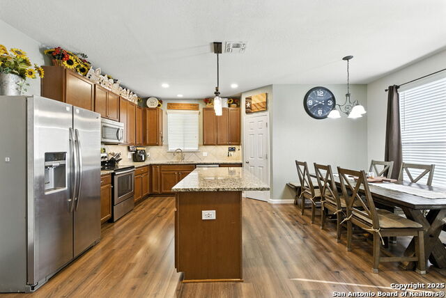 Image 6 of 36 For 3831 Ironwood Ash