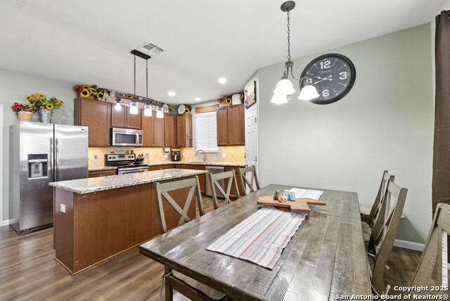 Image 7 of 36 For 3831 Ironwood Ash