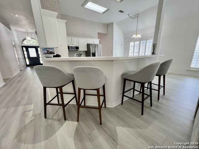 Listing photo id 13 for 3 Weatherford