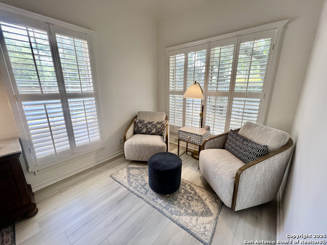 Listing photo id 20 for 3 Weatherford