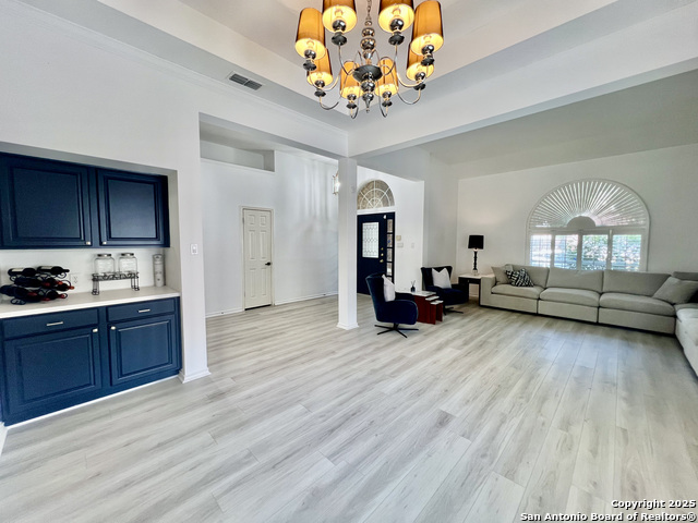 Listing photo id 3 for 3 Weatherford