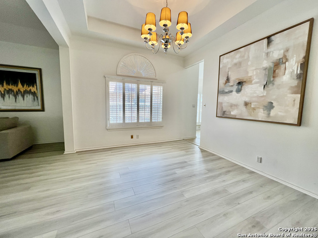 Listing photo id 5 for 3 Weatherford