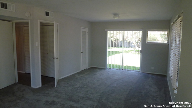 Image 3 of 15 For 303 Rilla Vista Dr