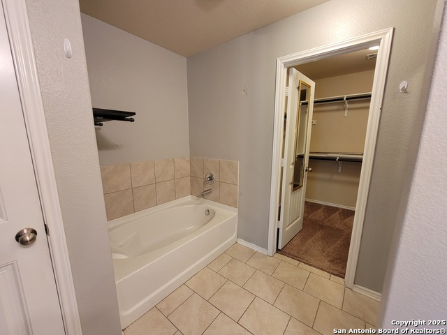 Image 12 of 21 For 7046 Aphrodite Mist