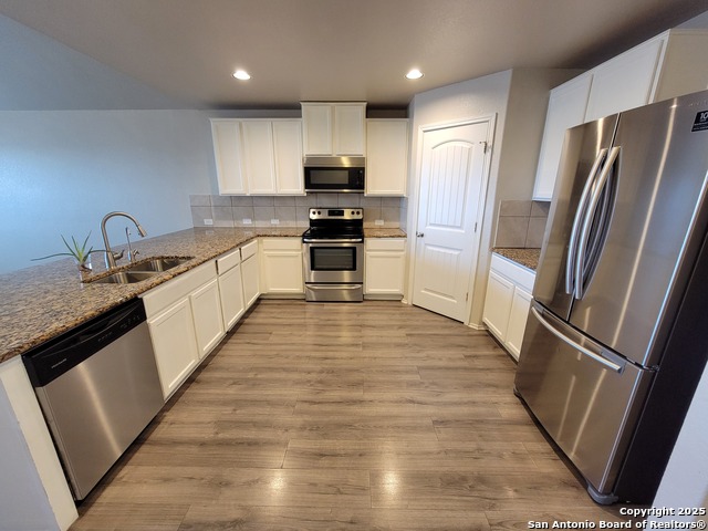 Image 6 of 21 For 7046 Aphrodite Mist