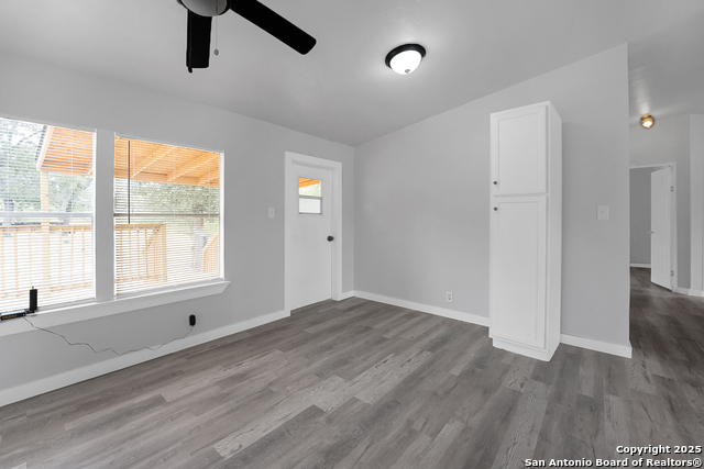 Image 16 of 52 For 145 Sandy Ridge